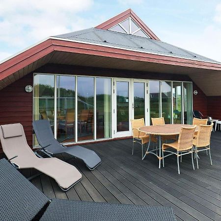 8 Person Holiday Home In L Kken Lokken Bagian luar foto